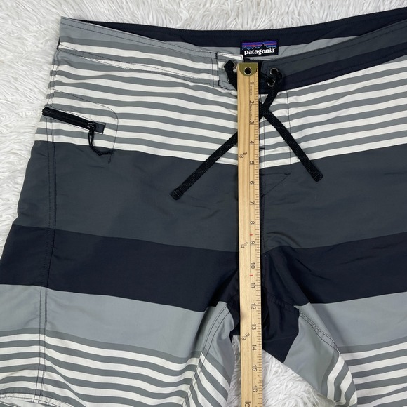 Patagonia‎ Shorts Mens 38 Gray Striped Wavefarer Printed Board Short Swim Pocket - Picture 6 of 11